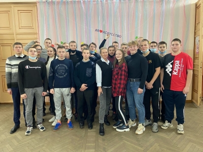 В театр по &quot;Пушкинской карте&quot;