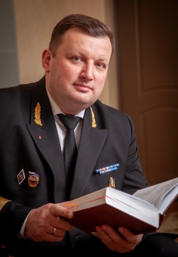 Поздравление ректора ГУМРФ имени адмирала С.О. Макарова Сергея Сергеевича Соколова обучающимся и преподавателям университета